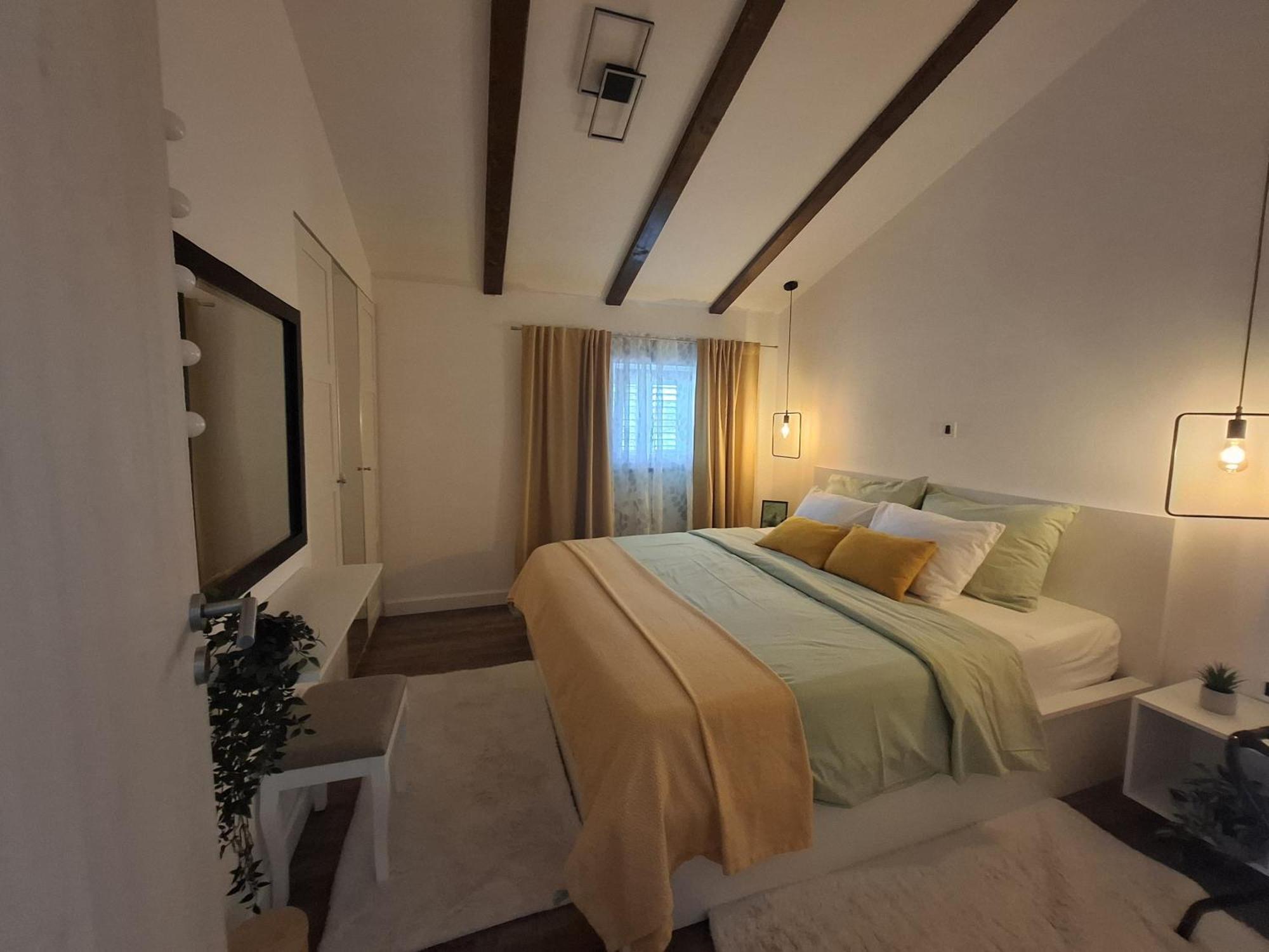 Apartman Pojine Gabonjin Εξωτερικό φωτογραφία